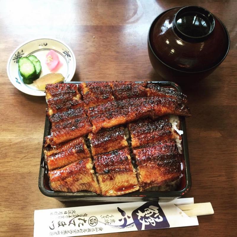 うな重(たてまつ)