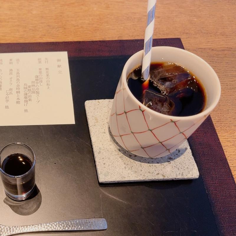 あんみつとアイスコーヒー(和食 了寛)