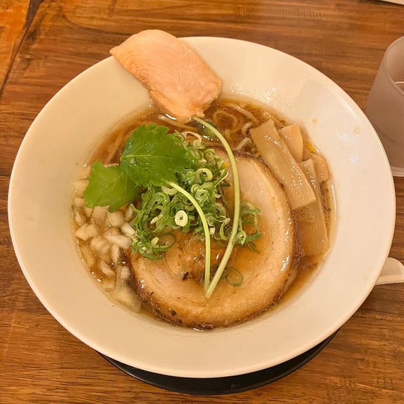 鶏清湯ラーメン・醤油(麺匠 輪)