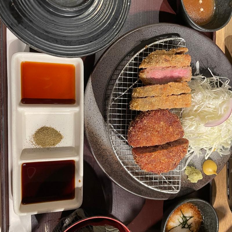 牛ロースカツ京とろろ膳(牛カツ京都勝牛 渋谷道玄坂店)