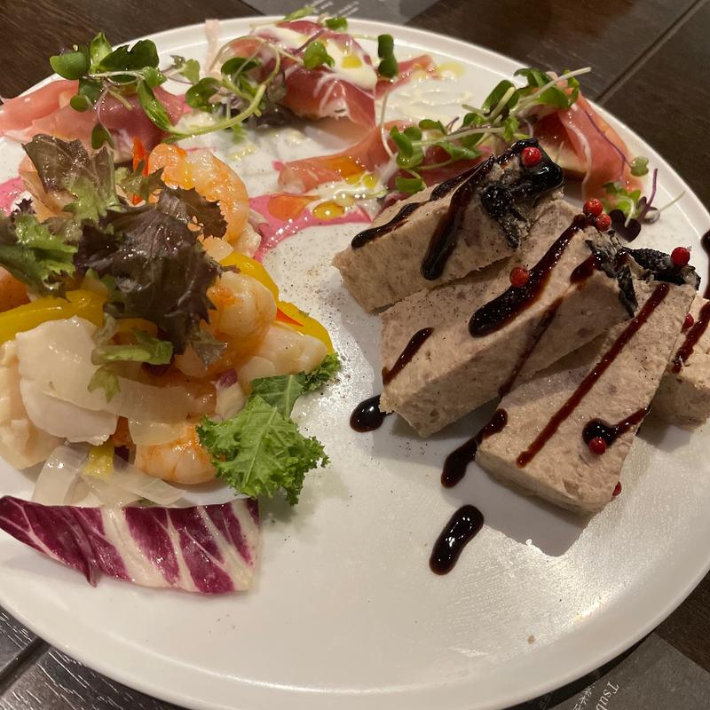 海鮮と豚のレバーパテ(燕三条イタリアンbit 銀座)