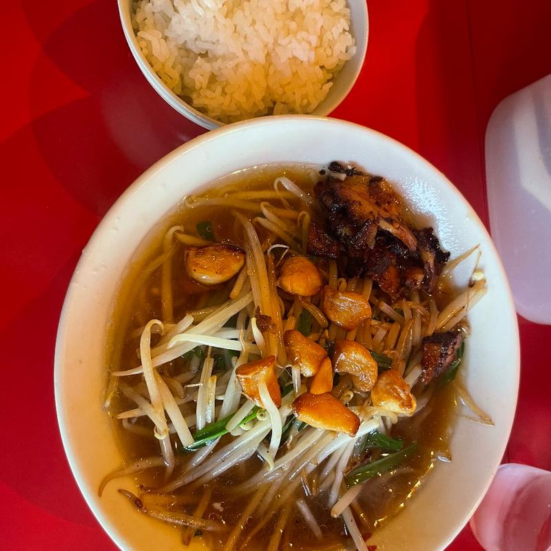 スタミナラーメン(ベトコンラーメン三條)