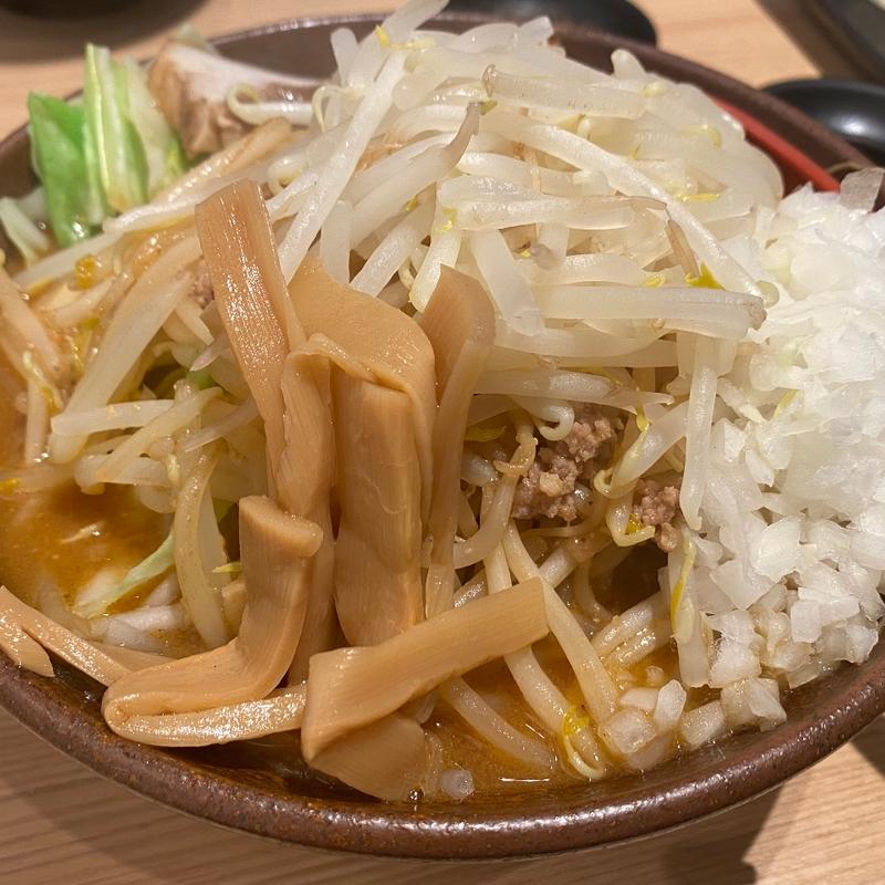 (札幌味噌ラーメン アウラ 横浜駅西口パルナード店)