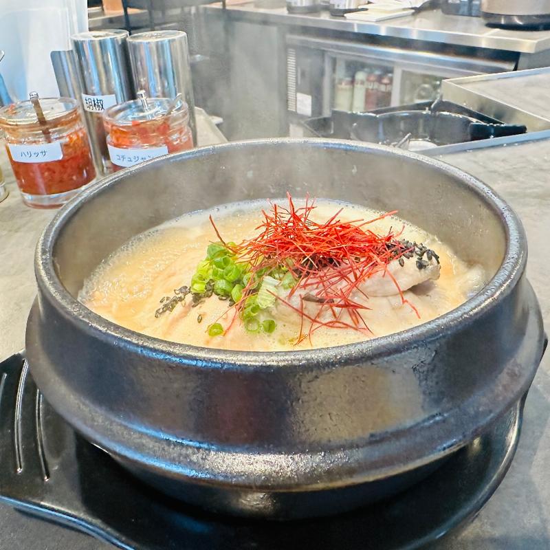 参鶏湯(shiari samgyetang)