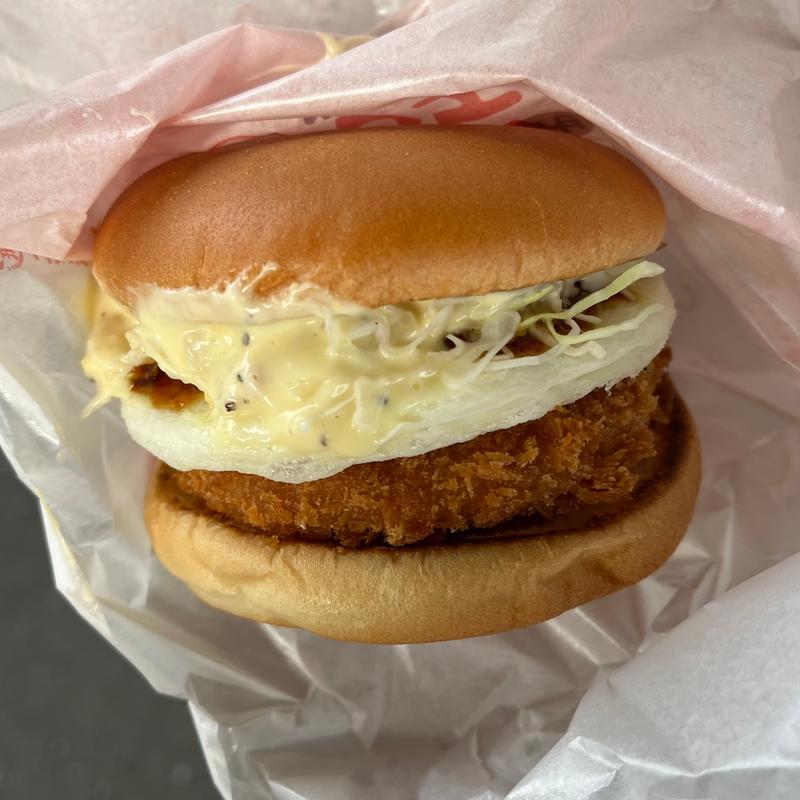 半熟月見和風エビバーガー(ロッテリア 桶川駅)