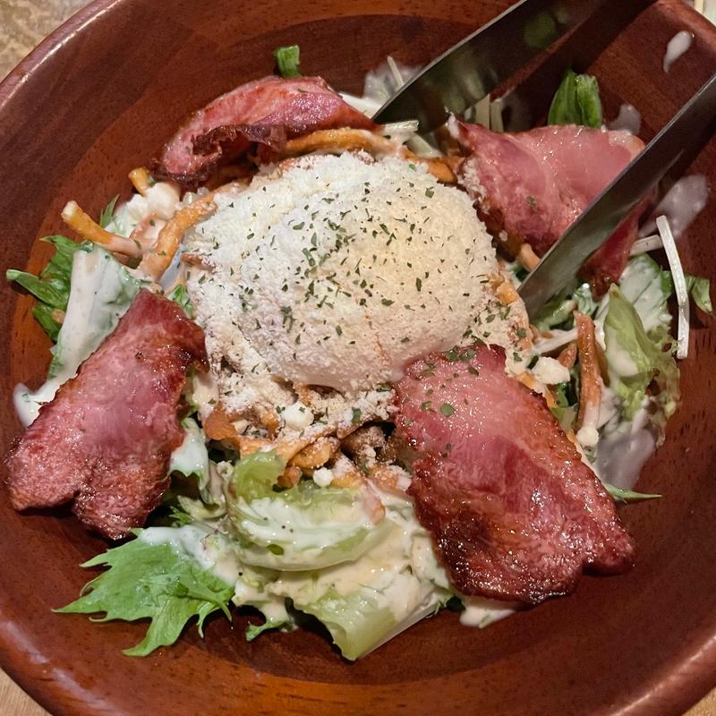 ベーコンサラダ(ダシだれ焼鳥・おでん 渡邉十八番（わたなべじゅうはちばん）)