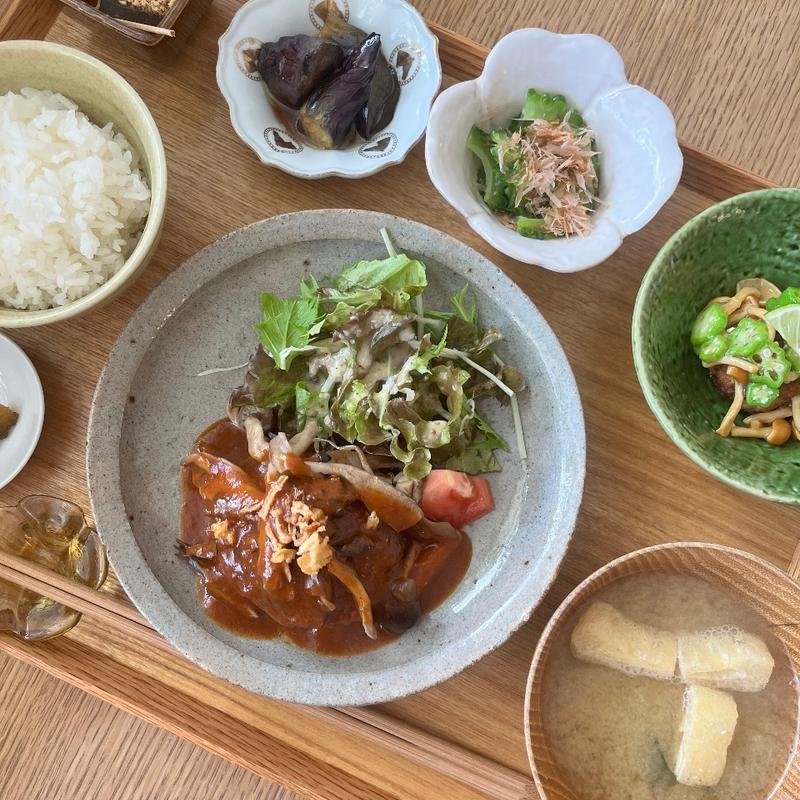 季節のなずな膳(なずな食堂)