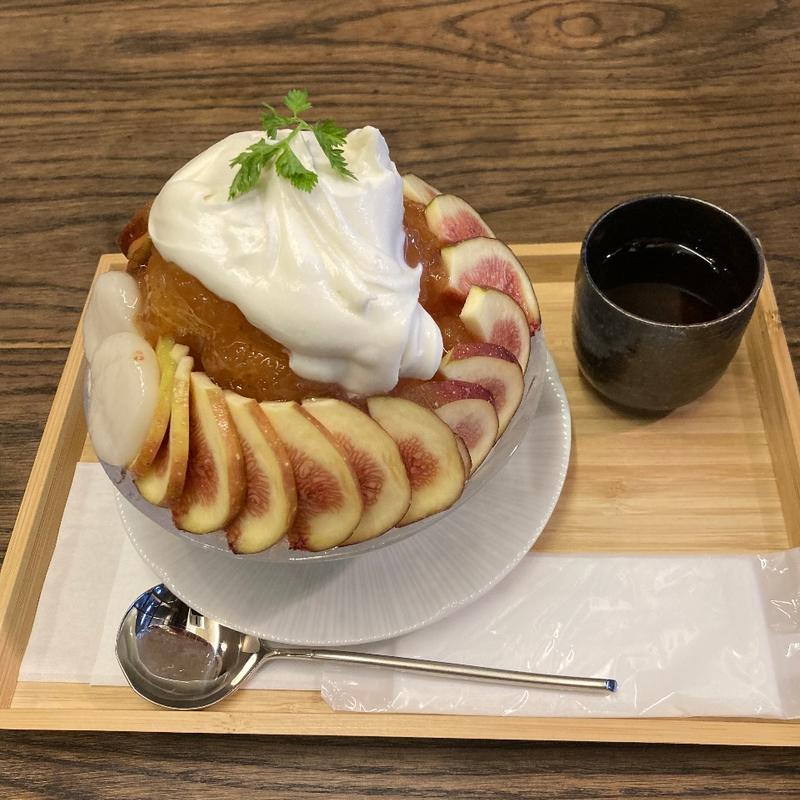 イチジクのカキ氷(（有）鮹松月)