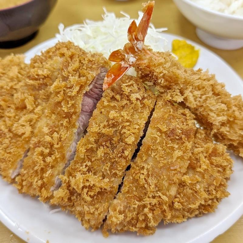 ロースかつ定食(大)(山家 上野店)