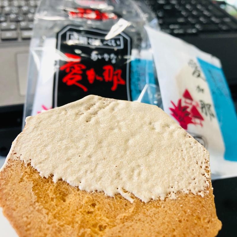 黒糖せんべい愛加那(（有）浜久)