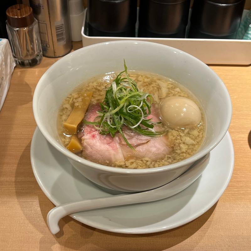 味玉背脂醤油らぁ麺(麺処しのぶ)