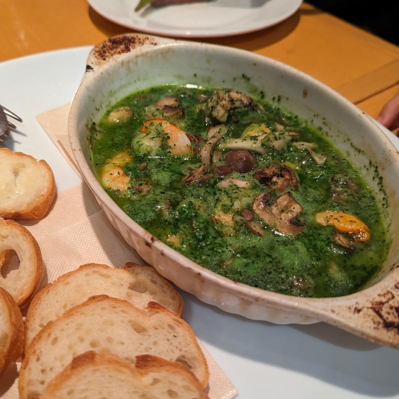 小エビときのこのエスカルゴ風バター焼き(プレゴパケット)