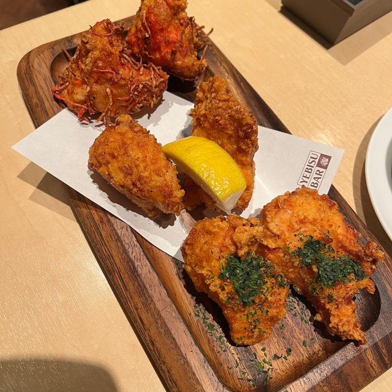 唐揚げ盛り合わせ(Yebisu Bar キュービックプラザ新横浜店)