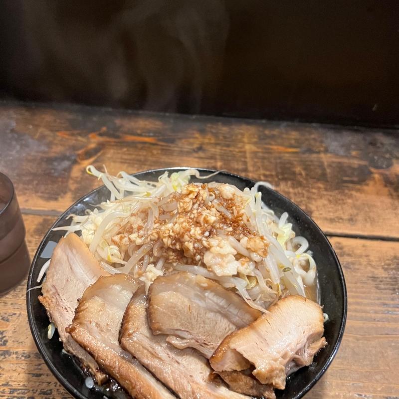 どてちんチャーシューラーメン　ヤサイ増し　カラメ(らーめん 勝三)