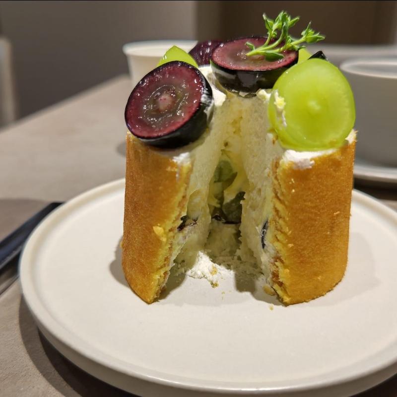 シャインマスカットナガノパープルショートケーキ(MYSTAR BASE)