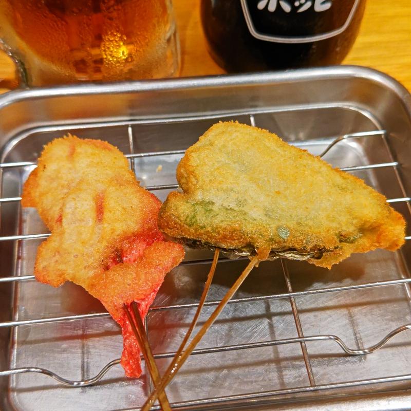 紅生姜・獅子唐(串かつ でんがな 上大岡camio店)