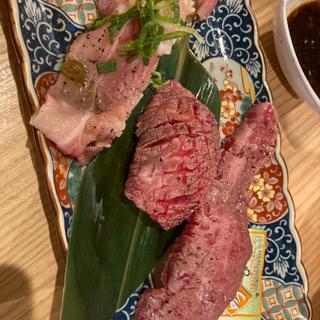 (焼肉ホルモンまるよし精肉店 土佐堀店)