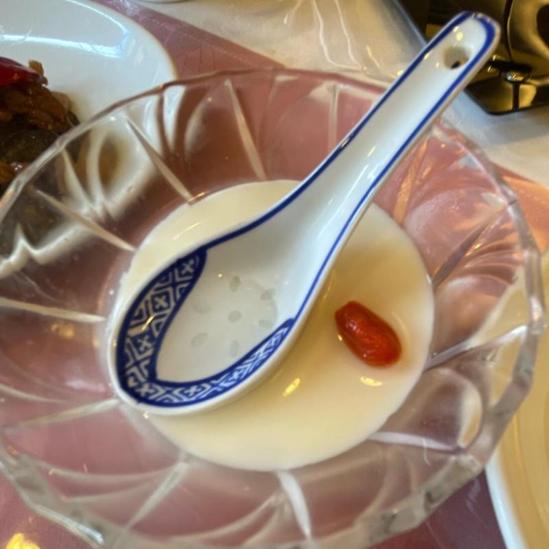 杏仁豆腐(獅門酒楼)