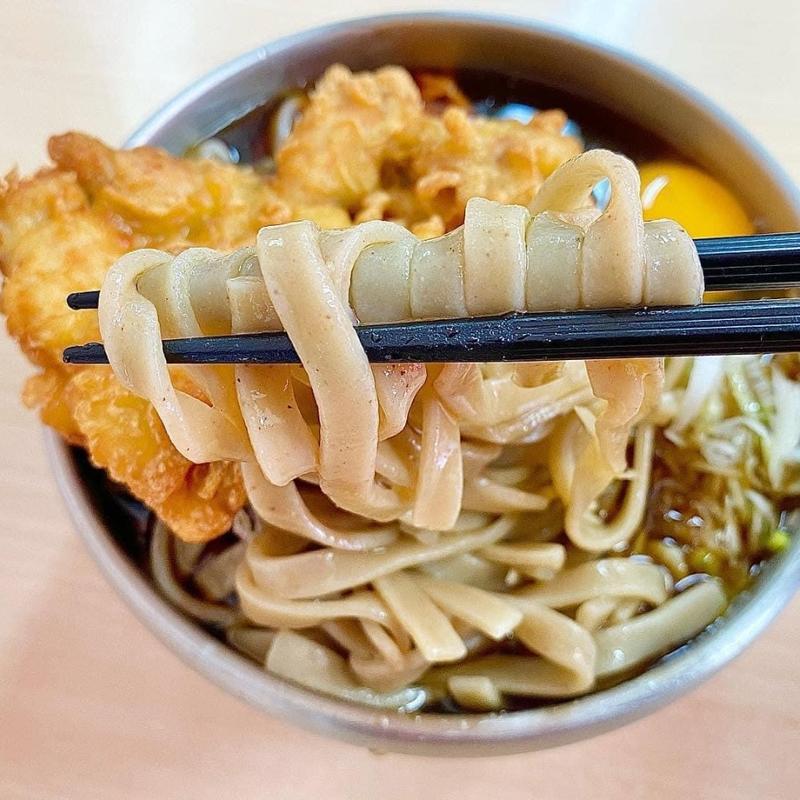 鶏天太麺そば 超大盛り(立ち喰い 雑賀屋)