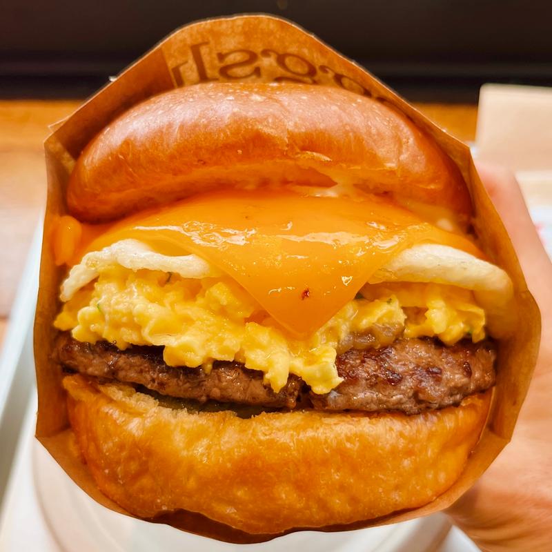 Route 20 Sandwich + OJ(eggslut 新宿サザンテラス店)