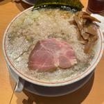 ラーメン(東京背脂らーめん 麺王 渋谷本店)