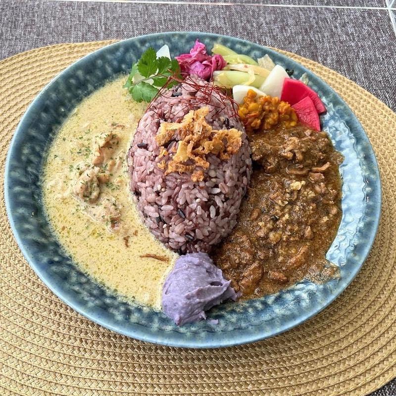 2種がけ(長谷CURRY露坐)