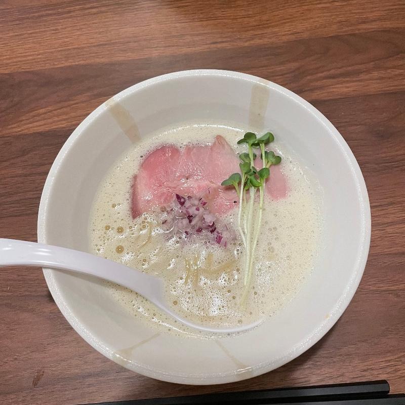 しお鶏白湯ラーメン(鶏白湯専門店 麺屋 鶏あえず (スープなくなり次第終了))