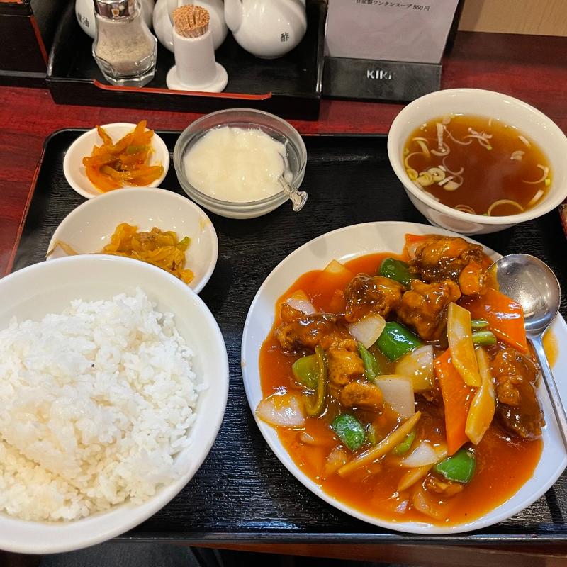 酢豚定食(龍盛菜館 京急川崎駅前店)
