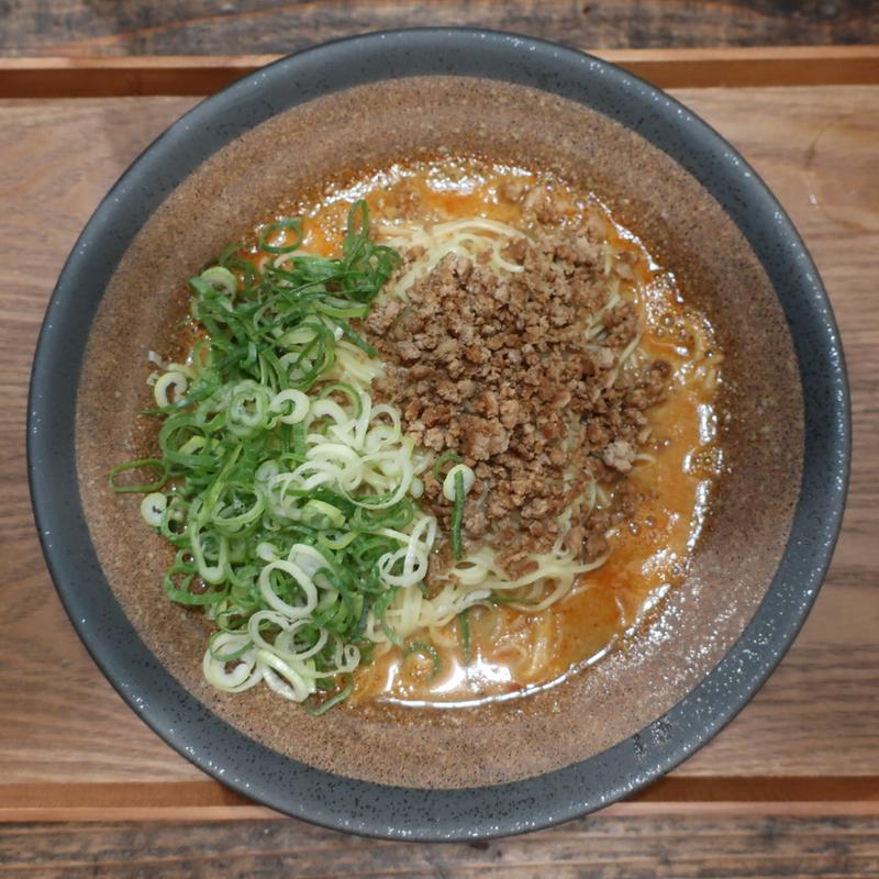 広島汁なし担担麺(tomoru Ramen)