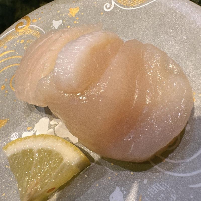 特大ホタテ(廻鮮寿司 すし松)