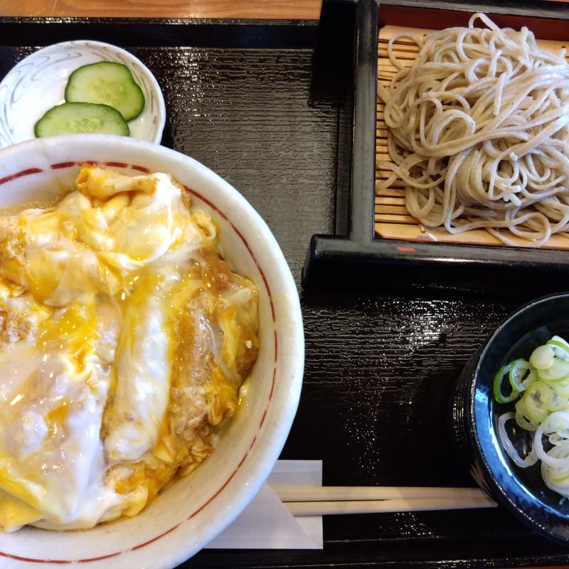 かつ丼セット(蕎麦処 大藪)