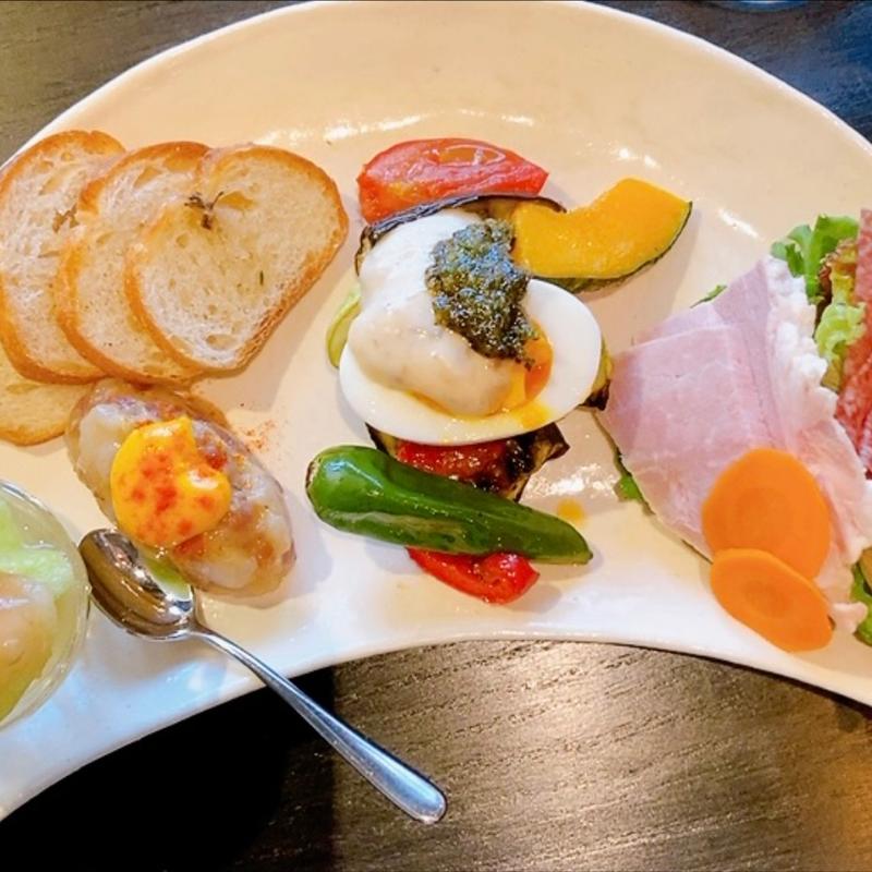 前菜の盛り合わせ（お昼のコース料理）(ア・ターブル)