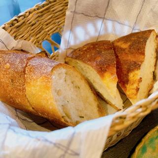 自家製パン（お昼のコース料理）