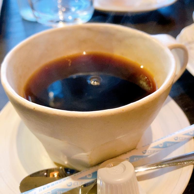 コーヒー（お昼のコース料理）(ア・ターブル)