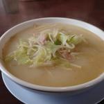 塩タンメン(麺飯家龍門 （リュウモン）)