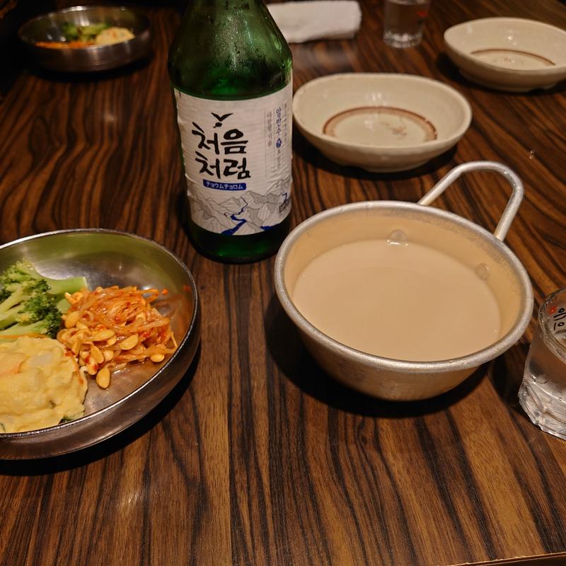 チョウムチョロム&生マッコリ(プングム 3号店)