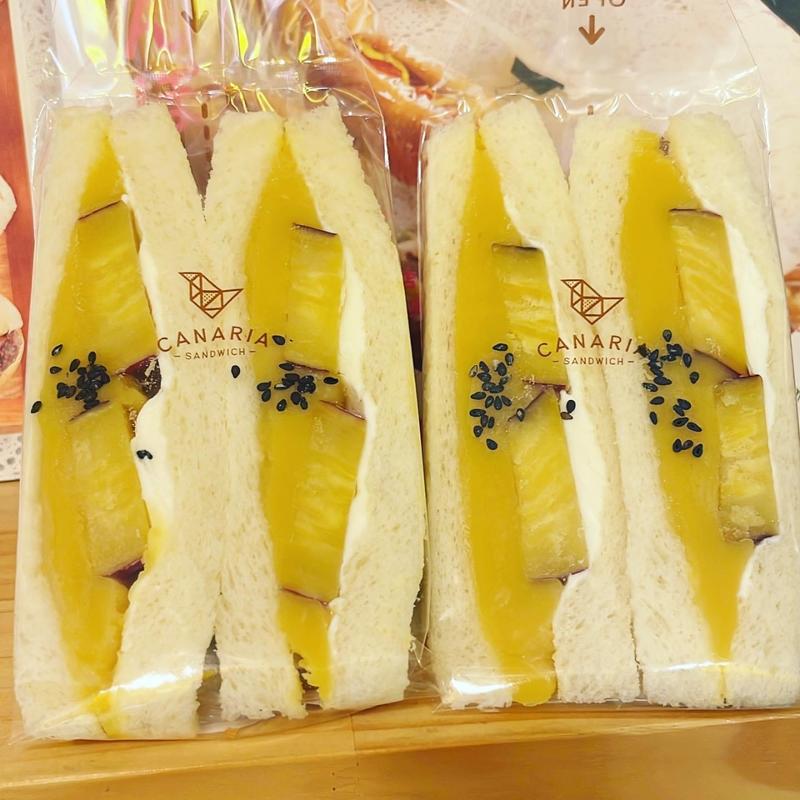 さつまいもあんとクリームチーズサンド(カナリアサンドイッチ亀戸店)