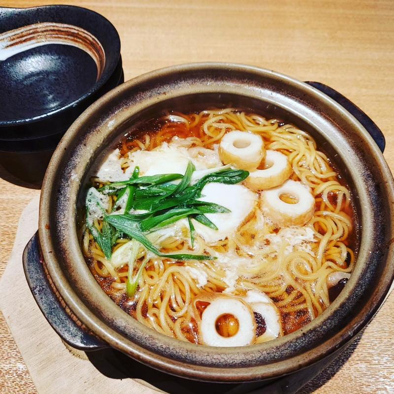 鍋焼きラーメン(寅八商店 梅田店)