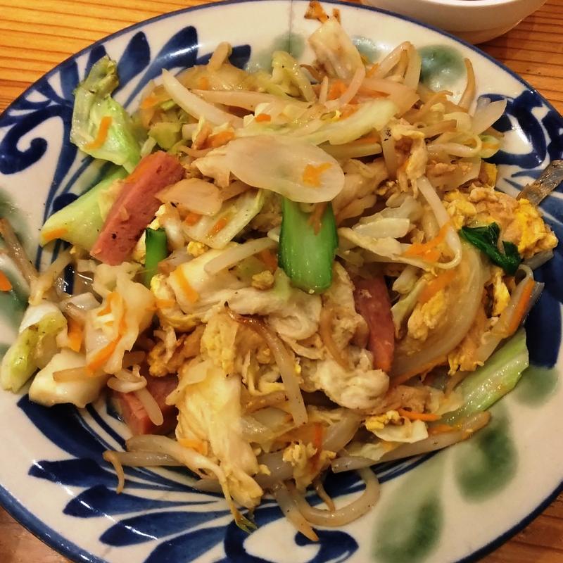 豆腐チャンプルー(琉球市場やちむん)