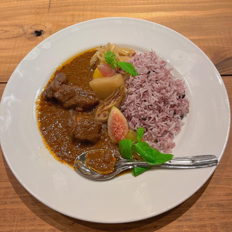 限定カレー(ブルーバードアパートメント)