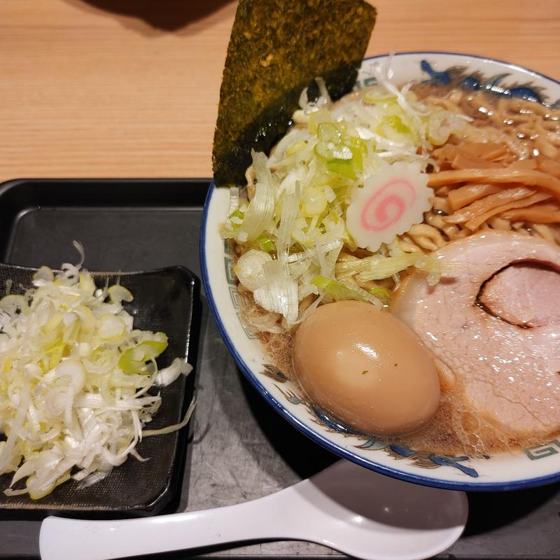 味玉中華そば  大＋ねぎ増し(舎鈴 シャポー本八幡)