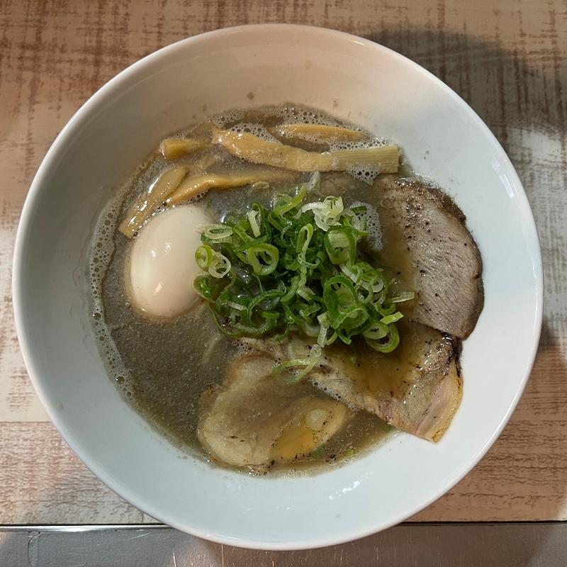 濃厚煮干しラーメン(らーめん 雑魚)
