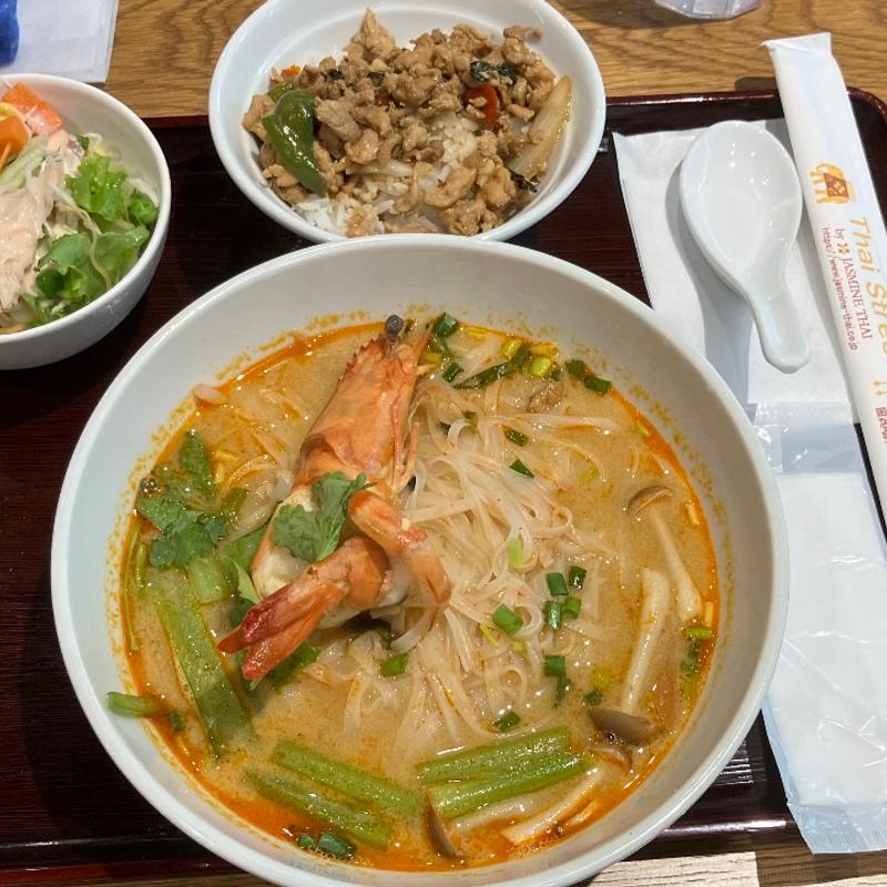 トムヤムクンラーメンガパオセット(タイ・ストリート・バイ・ジャスミンタイ)