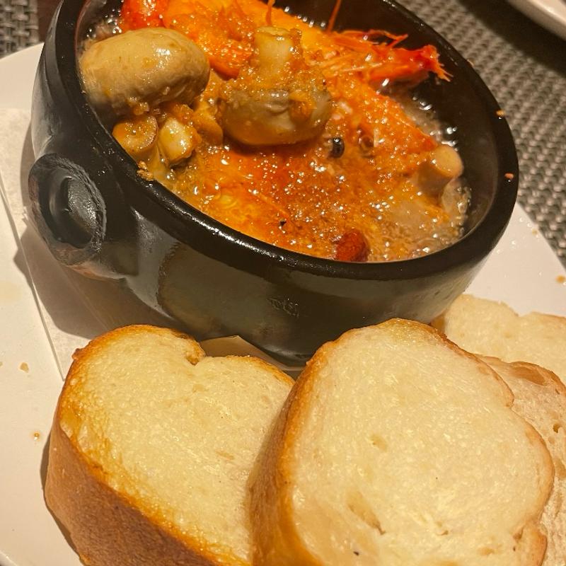 アヒージョ(Wine 厨房 tamaya-ohyama （ワインチュウボウ タマヤオオヤマ）)