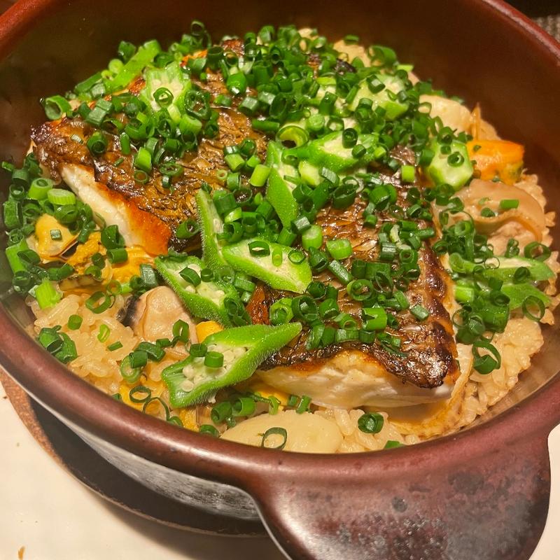 旬魚の炊き込みご飯(Wine 厨房 tamaya-ohyama （ワインチュウボウ タマヤオオヤマ）)