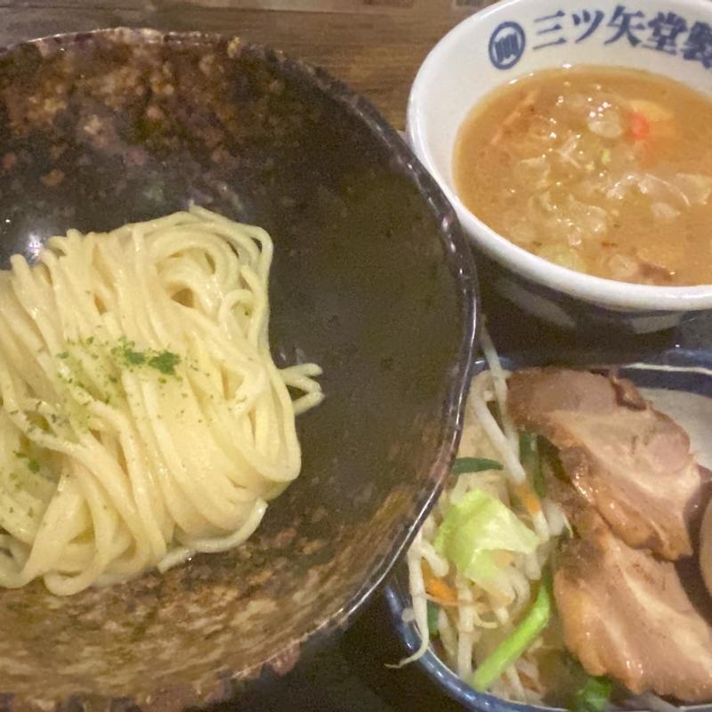 (三ツ矢堂製麺 )