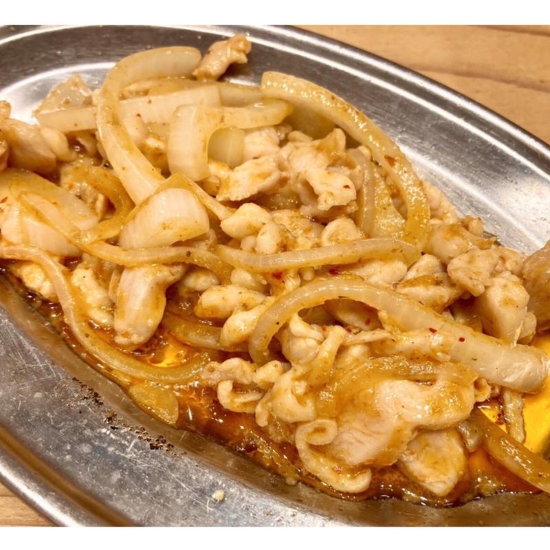 鶏のタイ王国焼き(新時代44 大名古屋ビル北店)