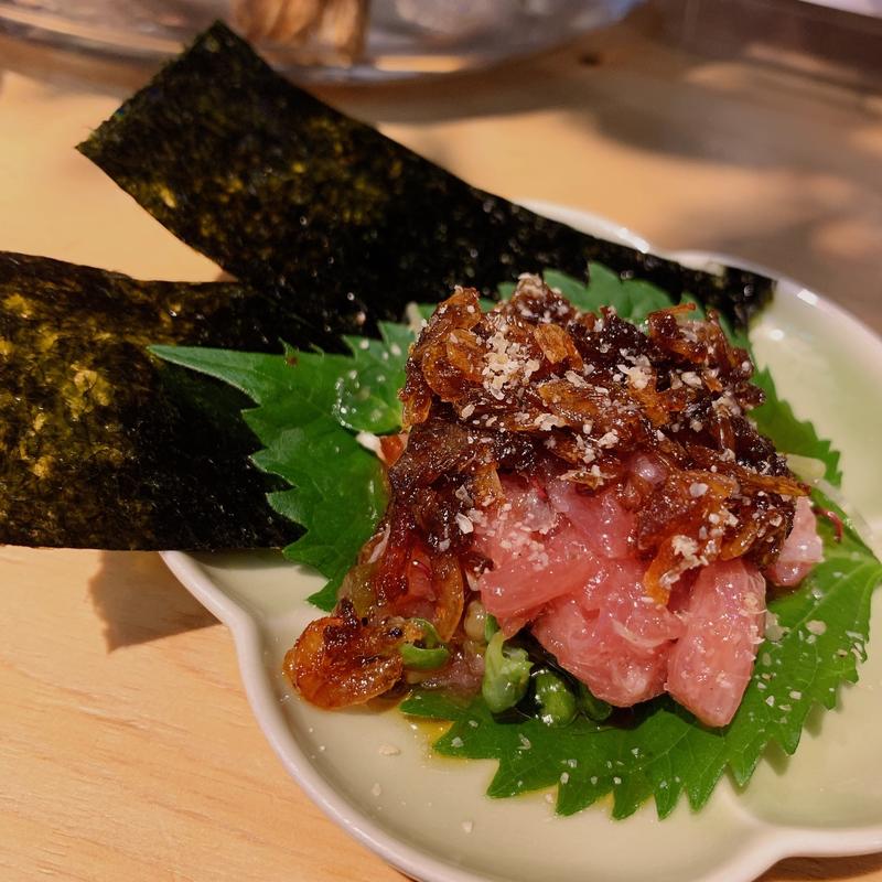 本鮪の中華風なめろう(NUMBER SHOT 天神店)