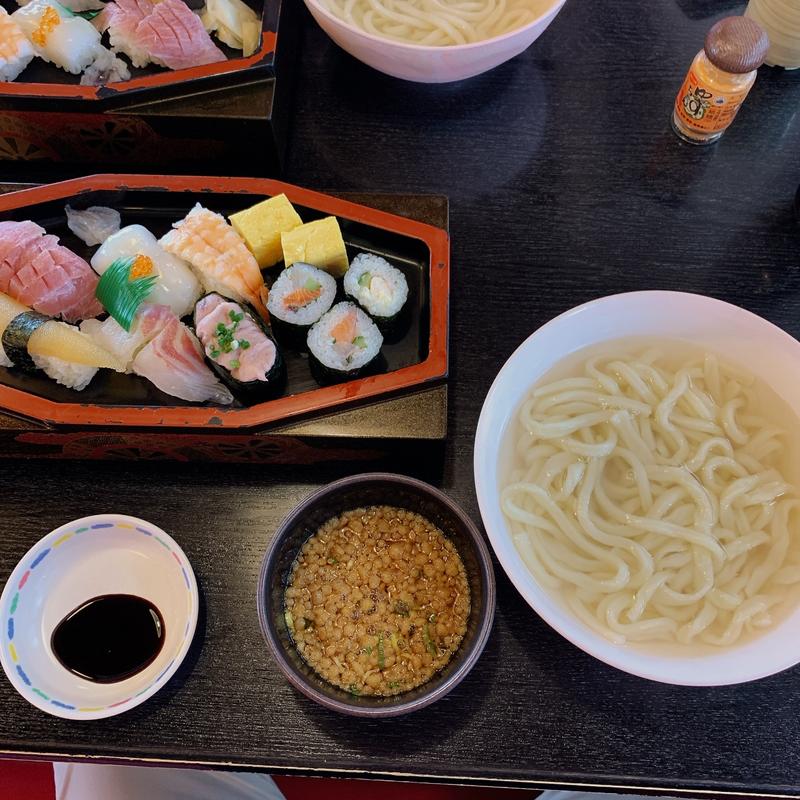 極上釜揚げセットB(小丸新茶屋 宮崎北店 （おまるしんちゃや）)