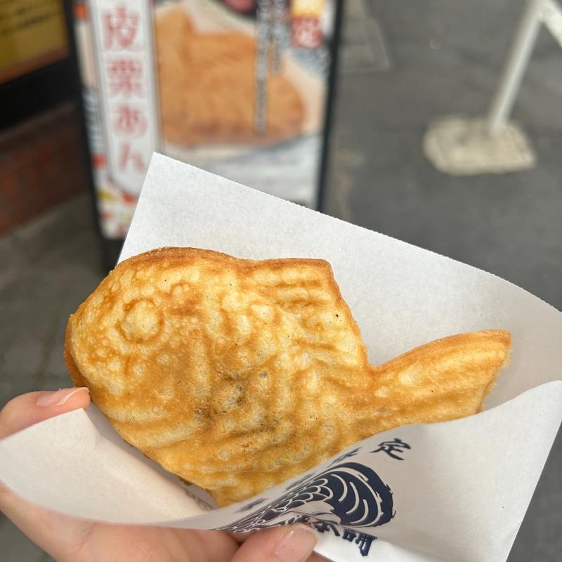渋皮栗あん(鳴門鯛焼本舗 池袋西口店)
